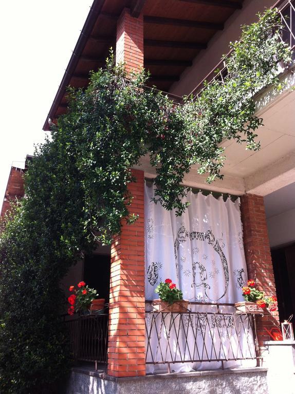 La Casa Creativa Bed and Breakfast Lomnago Pokój zdjęcie