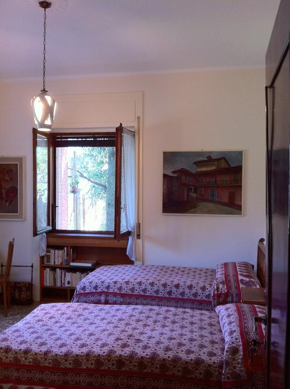La Casa Creativa Bed and Breakfast Lomnago Pokój zdjęcie